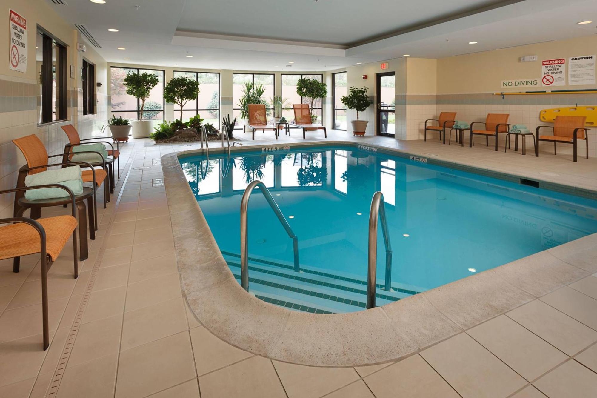 Courtyard By Marriott Harrisburg Hershey Extérieur photo