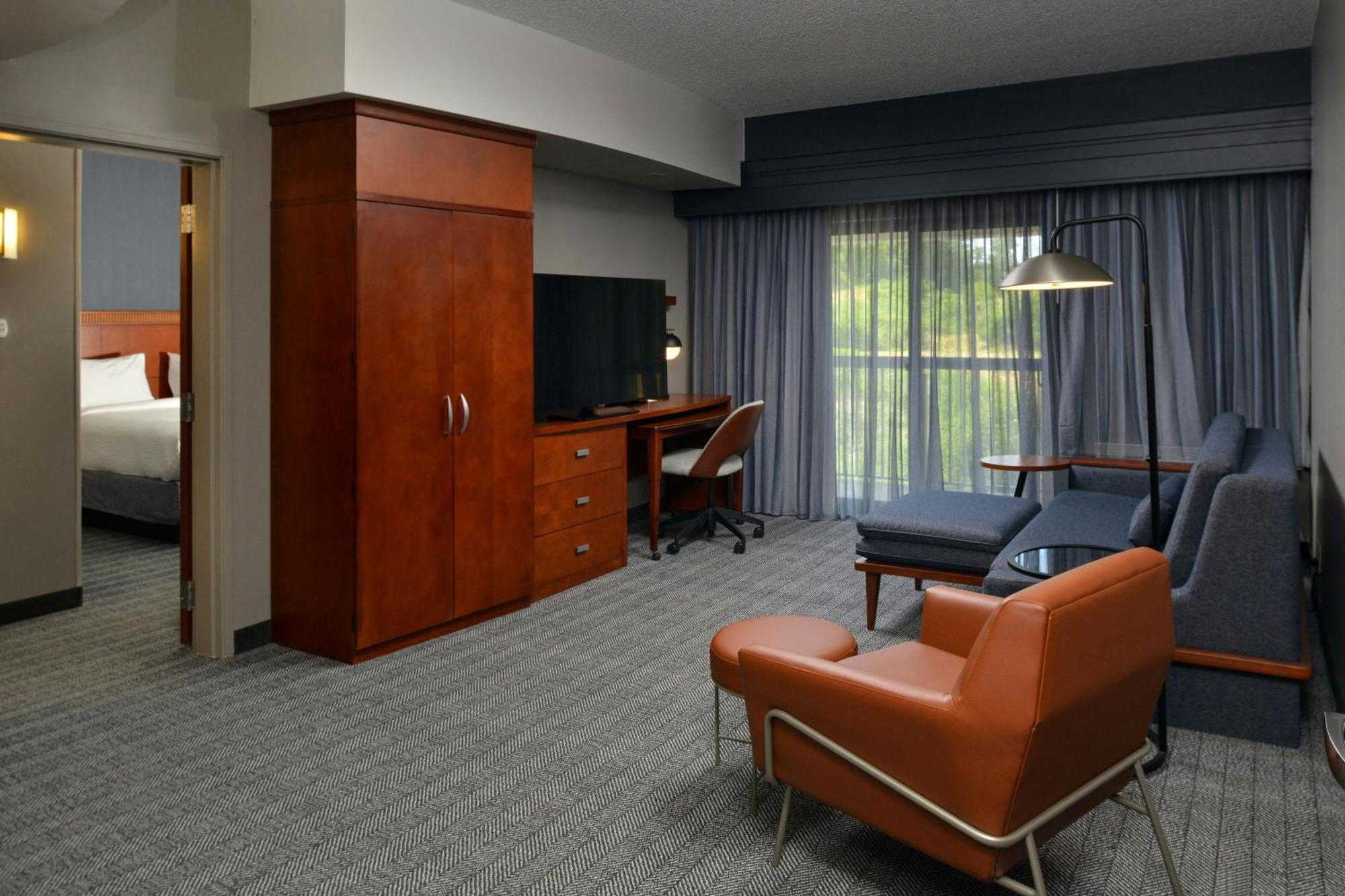 Courtyard By Marriott Harrisburg Hershey Extérieur photo