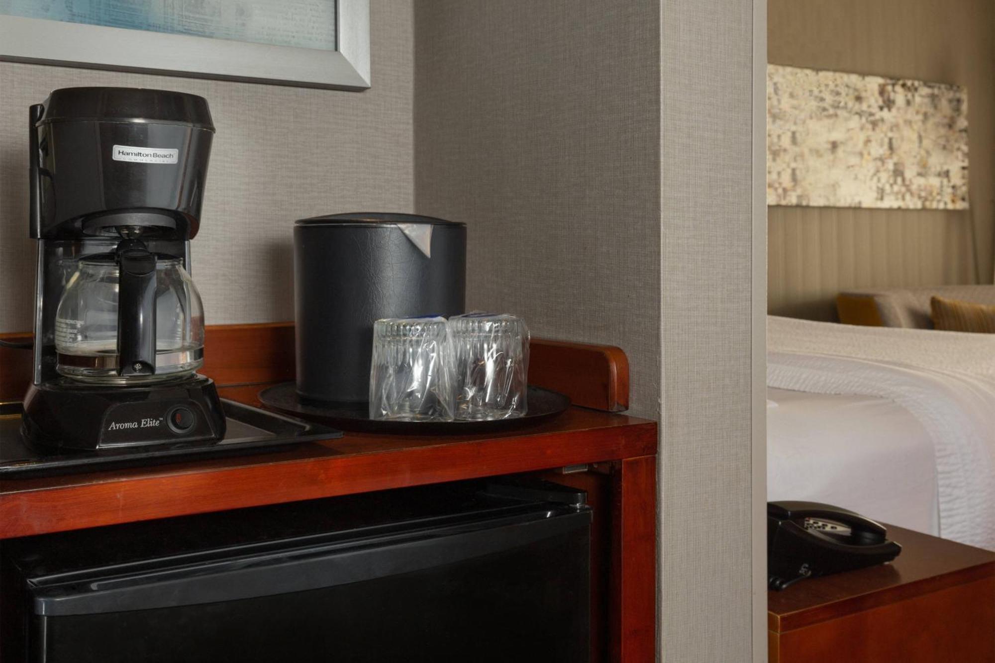 Courtyard By Marriott Harrisburg Hershey Extérieur photo