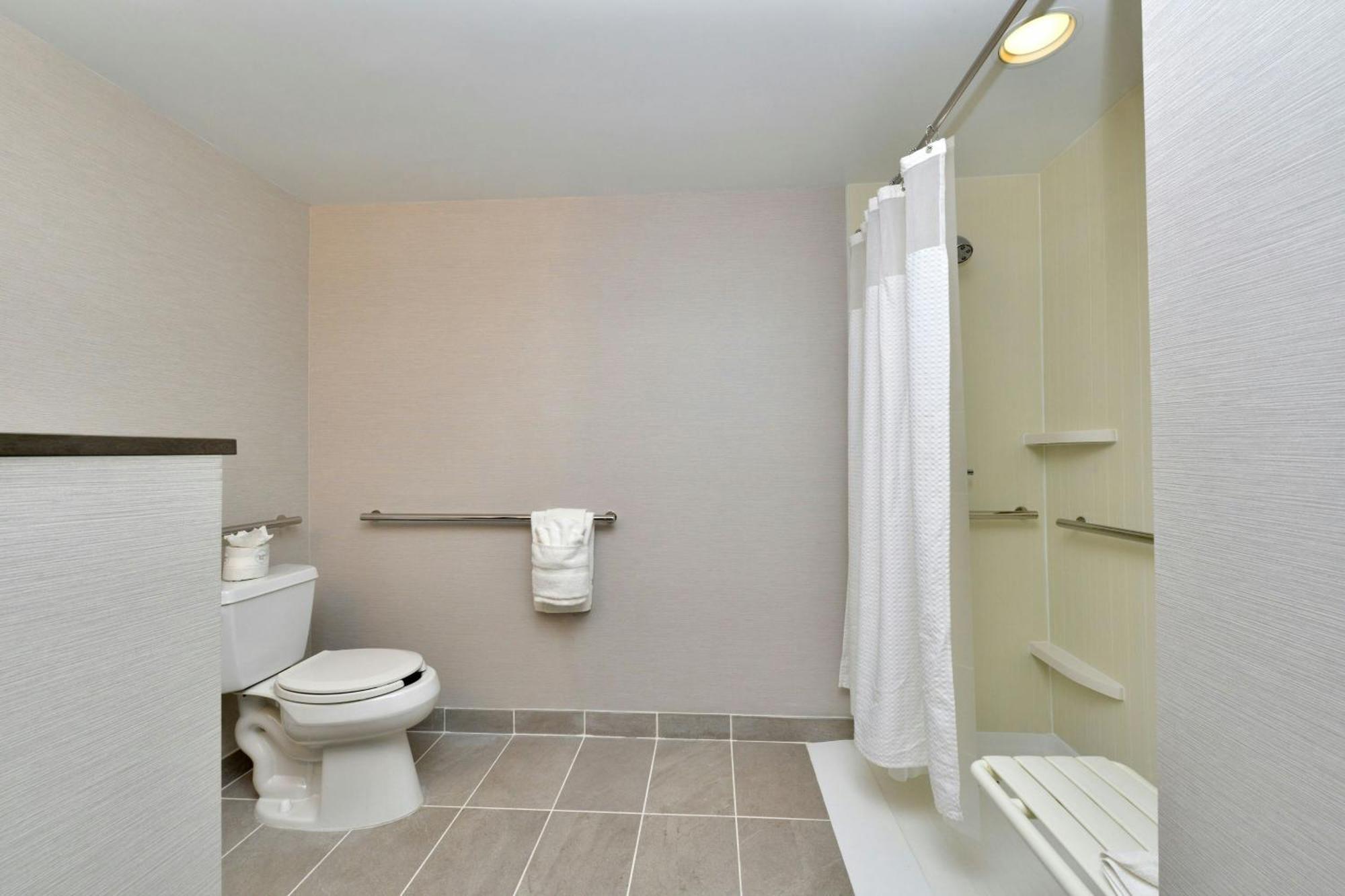 Courtyard By Marriott Harrisburg Hershey Extérieur photo